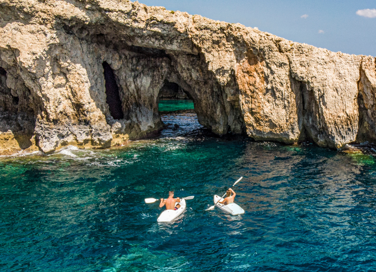 kayaking to Coral Lagoon